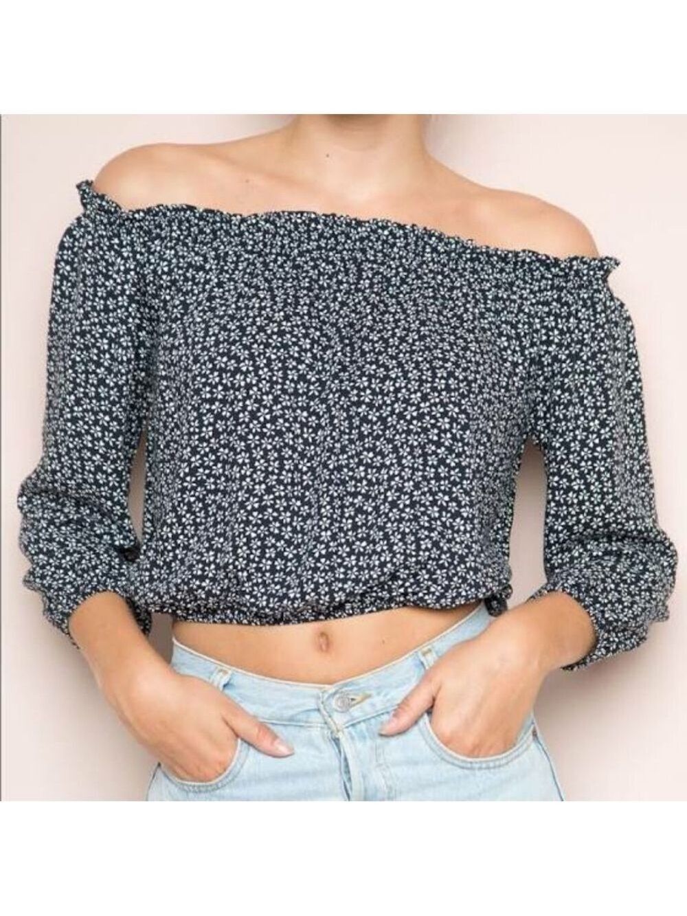 Brandy Melville Maura Top Navy Daisy Print
